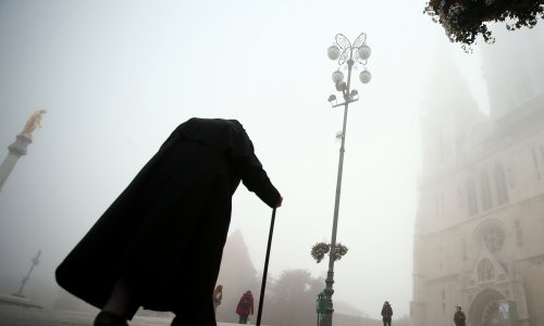 Crno nam se piše: Ako ovako nastavimo, starije nećemo moći zaštititi od siromaštva