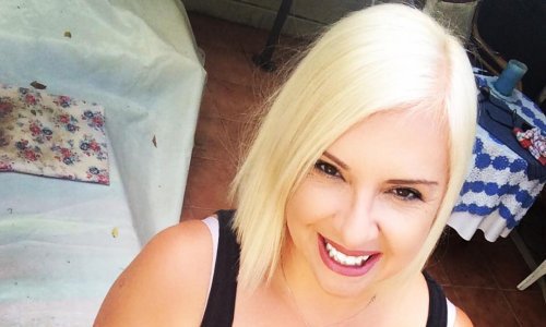 Ovom je gestom Danijela Dvornik ganula fanove: Odvela unuku na grob dide Dina