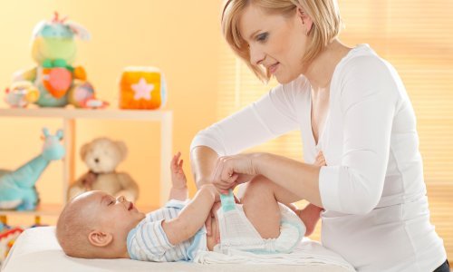 Odgoj beba bez pelena? Moguće je, kažu ove mame, ali i stručnjaci