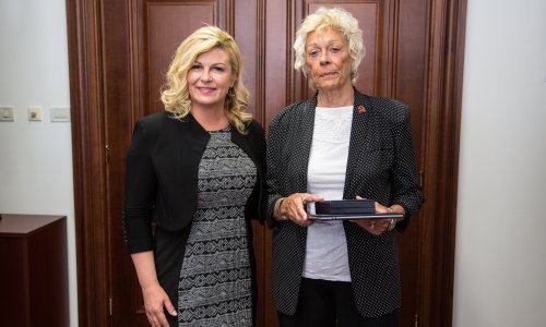 Predsjednica odlikovala partizana: On je autentični domoljub!