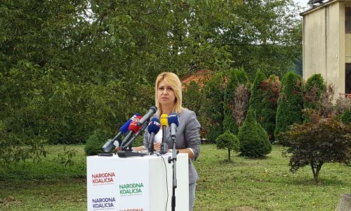 Milanka Opačić obećala više novca za porodiljne naknade