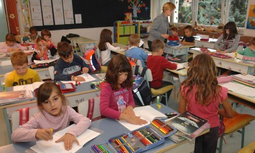 U sedam hrvatskih škola gasi se nastava, a u njih 95 nije upisan nijedan učenik