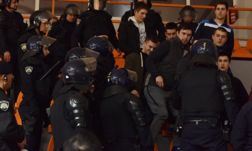 Prekinuli utakmicu zbog vrijeđanja; Plenković najavio oštriji zakon