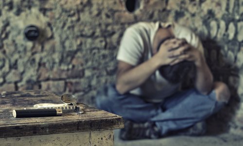 U Srbiji otkrivena nova sintetska droga, 800 puta jača od marihuane