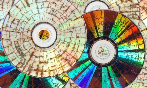 Prva generacija CD-ova već sada propada i postaje dio povijesti