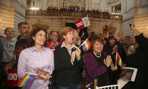 Nejednakost istospolnih parova proglašena neustavnom!