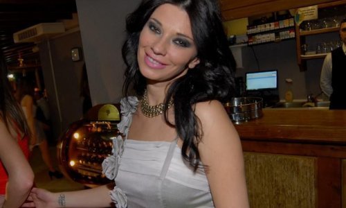 Aleksandra Grdić uživa u majčinstvu: Postala je prava domaćica