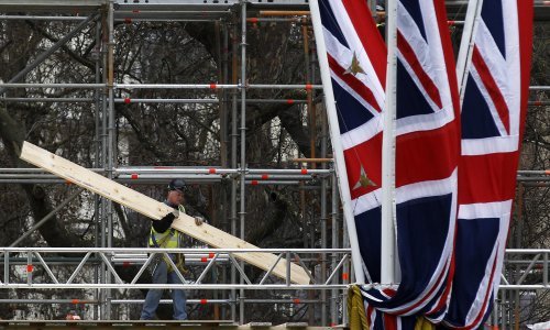 Politico: Hrvatska hvata zadnji vlak za ukidanje britanskih radnih dozvola