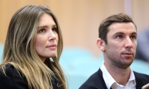 Mirela i Darijo Srna: Mama i kći na odmoru, a tata i sin u kupovini