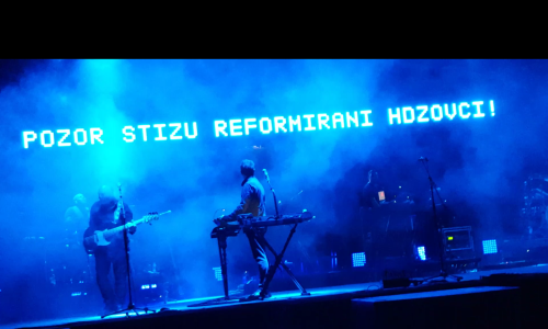 Massive Attack u Puli ismijali 'reformirani HDZ'