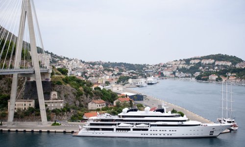 Jahta katarskog šeika u Dubrovniku izaziva zavist