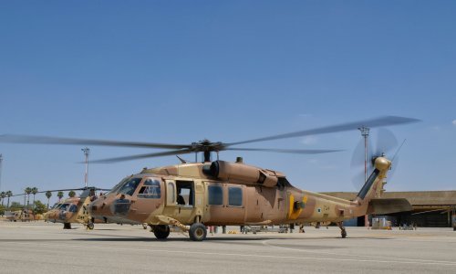 Američki vojni helikopter u kojem je bilo sedam osoba srušio se u Iraku