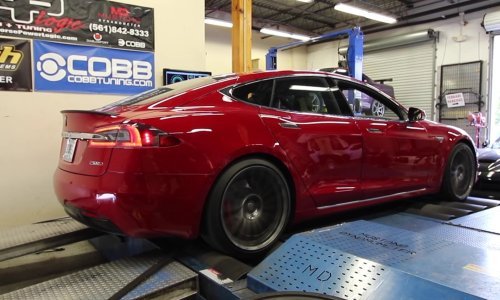 Evo koliko konja i okretnog momenta razvija Tesla Model S P100D