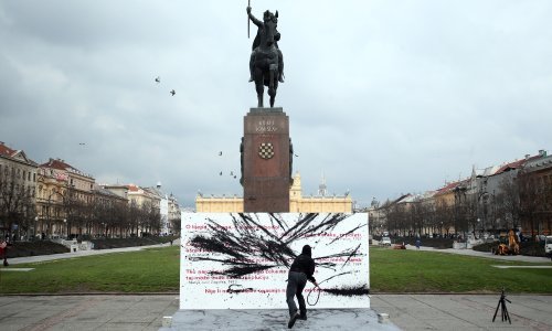 Izložba 'Izbor političkih performansa u Hrvatskoj od 2000. do danas'