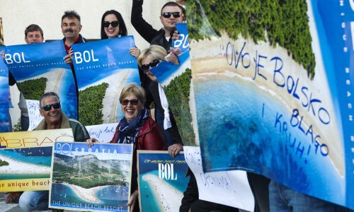 Otočani prosvjeduju: 'Sabor će nam sutra oteti plaže'