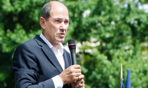 Tijesna utrka u Sloveniji: Tri su moguća premijera, Janša za sada vodi