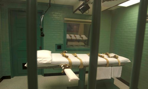 Prijeti li SAD-u najmasovnija egzekucija zbog isteka roka smrtonosne injekcije?