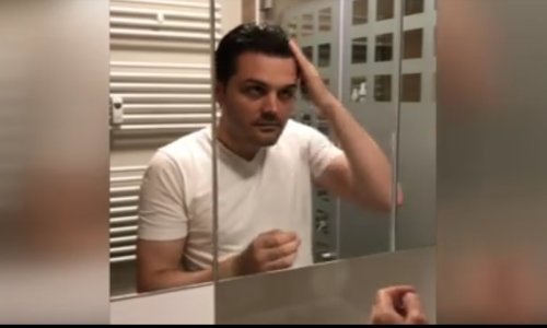 Vrlo neobičan video: Šef HDSSB-a podučava kako napraviti njegovu frizuru