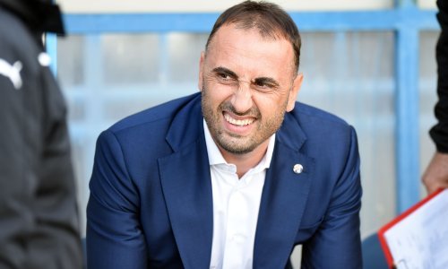 Petev pred otkazom, a Dinamo bi trebao voditi Jozak!