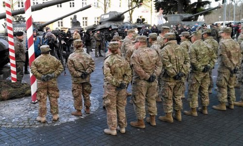 Konvoj NATO snaga dvaput zalutao i blokirao središte poljskog grada