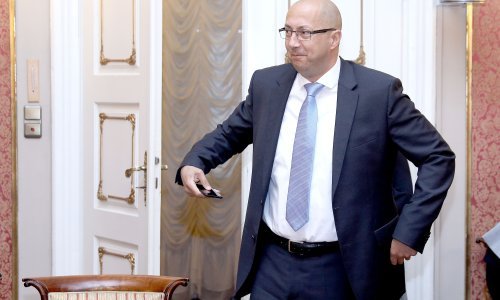 Plenković razriješio Kovačića, smijenio deset Mostovih ljudi i postavio nove