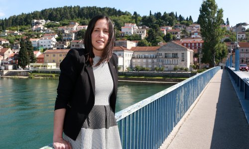 Katarina Ujdur želi ponovo voditi Metković