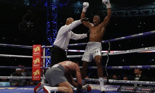 Joshua nokautirao Klička u nezaboravnom boksačkom spektaklu!