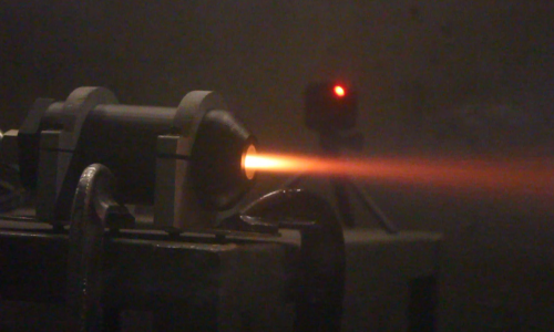 Tko kaže da plastika i vatra ne idu zajedno? MIT-jev tim uspješno isprintao raketni motor