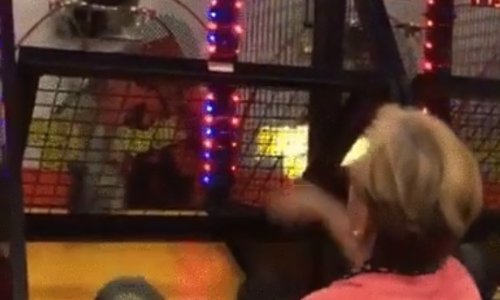 Ubacivala je više od lopte u sekundi, a onda se malo pribrala