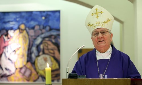 Banjolučki biskup Franjo Komarica: 'Hrvatima u BiH prijeti fizičko iskorjenjivanje'