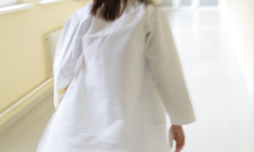 Pacijent udario liječnicu šakom u glavu, HUBOL traži istragu