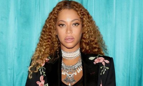 Beyonce: Nisam povećala usne, natekle su zbog trudnoće