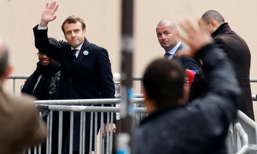 Marcon odstupio s čela pokreta 'Naprijed' koji postaje 'Naprijed Republiko'