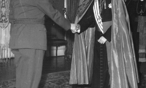 Neki uzaludno pokušavaju oklevetati veličanstveni lik kardinala Stepinca