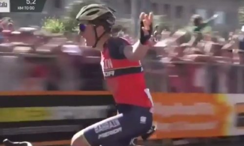 [VIDEO] Slovenski biciklist osramotio se na Giru: Ovo se rijetko viđa!