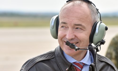 Krstičević oduševljen: Ponosan sam na hrvatske pilote!