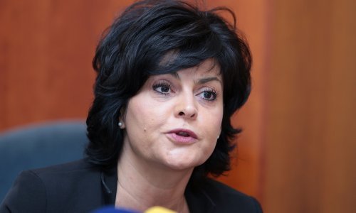 Sedam kandidata za ravnatelja Hine