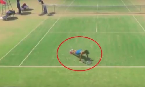 Ovo se u tenisu ne pamti: Što to Japanka radi usred meča?