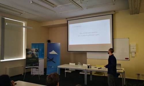 Polaznici BootcompIT-a pokazuju vještine programiranja