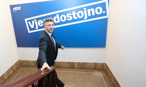 Plenković potvrdio da 'u tišini' nudi ministarstva mogućim partnerima