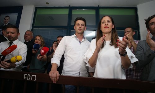 Zašto je Most izgubio tlo pod nogama u Metkoviću? Skupo glumljenje žrtve ili...