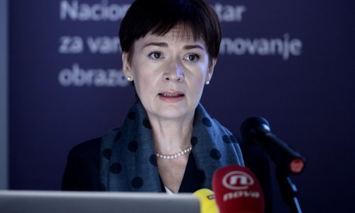 Buljan Culej: Reforma će se temeljiti na modernoj školi