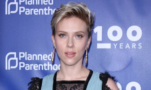 Lijepa glumica nakon ružnog razvoda ponovno ljubi