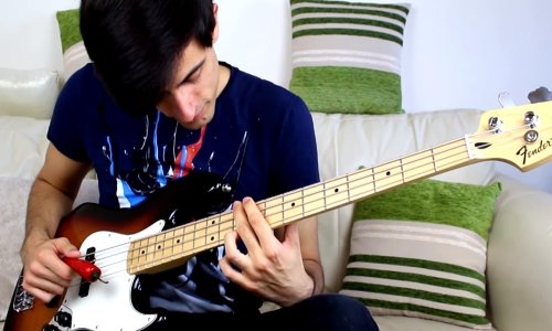 Ovo je jedini dobar način na koji svirati pjesme Red Hot Chili Peppersa