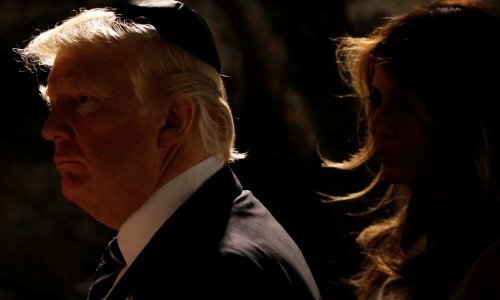 Trump opet kiksao: U Yad Vashemu ostavio poruku kao na razglednici