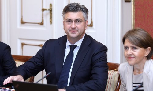 Pogledajte što je sve Vlada izglasala između dva kruga lokalnih izbora