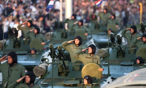 Zagreb u blokadi zbog vojske, iznad grada avioni, ispaljivat će se i plotuni