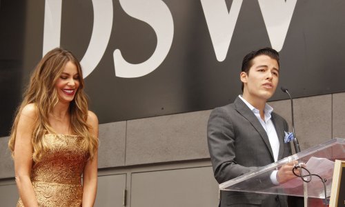 Zgodni sin Sofije Vergare postao maneken