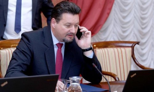 Kuščević o limuzinama: Predlagao sam konje i kočije, ali se ipak nabavljaju automobili