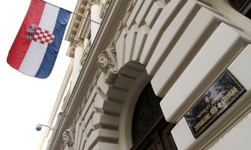 Povjerenik za predstečajne nagodbe primio mito pa dobio rad za opće dobro